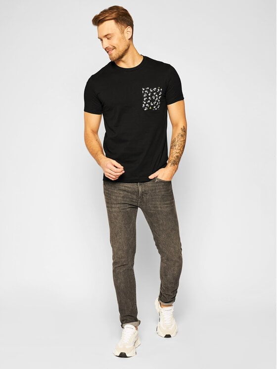 Calvin Klein Jeans T Shirt Pocket J30j315730 Cerna Regular Fit
